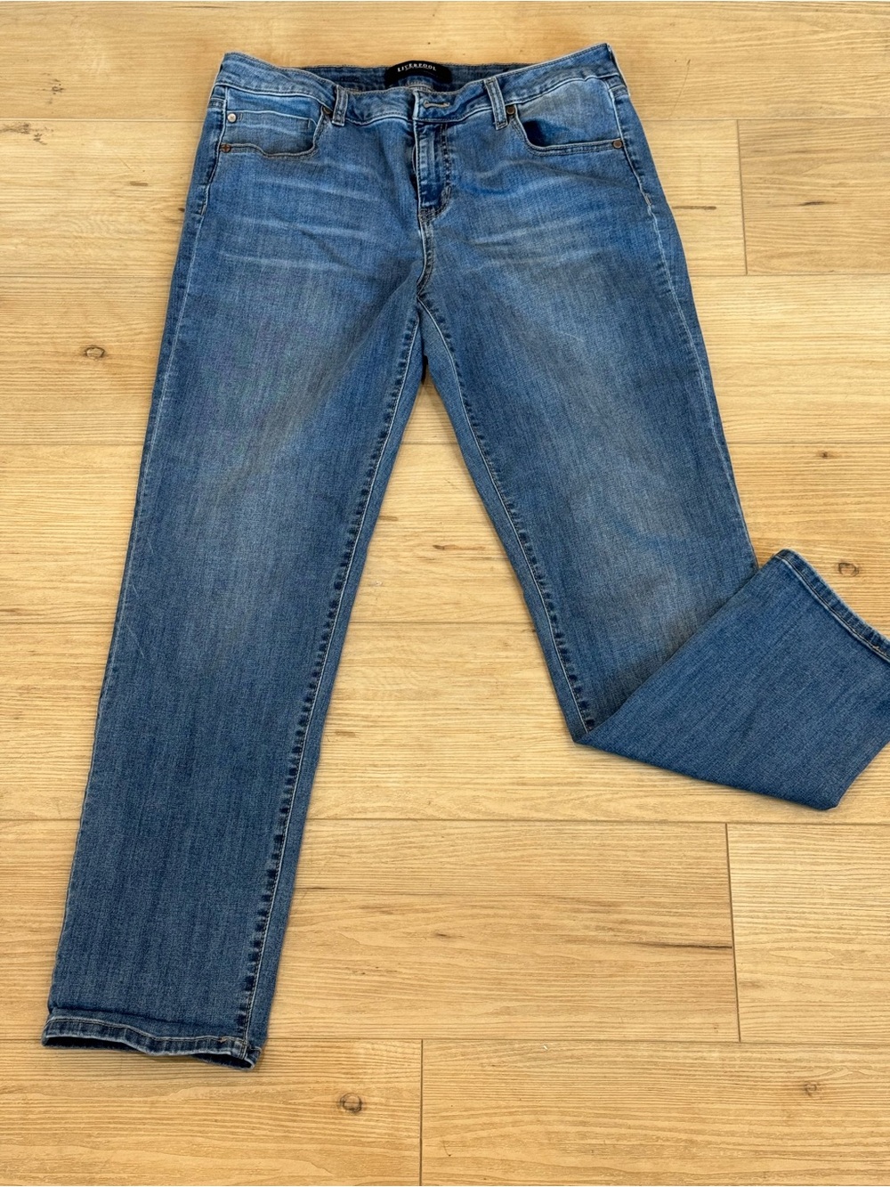 Liverpool Jeans Company women’s Medium Blue Straight Jeans
